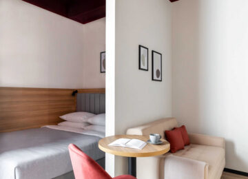 «Полулюкс»